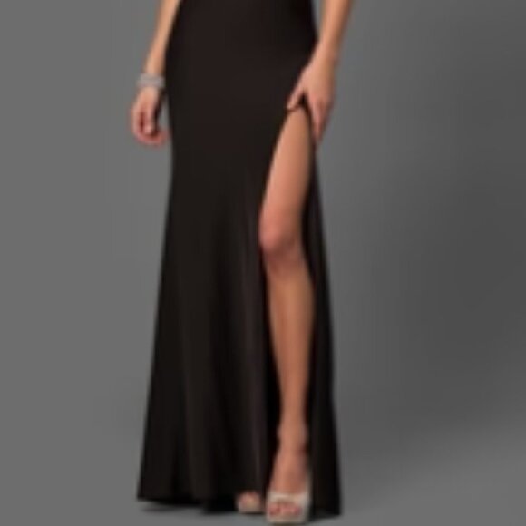 NWT La Femme 24030 Womens Prom Formal Dress Black Size 6 - Picture 4 of 5